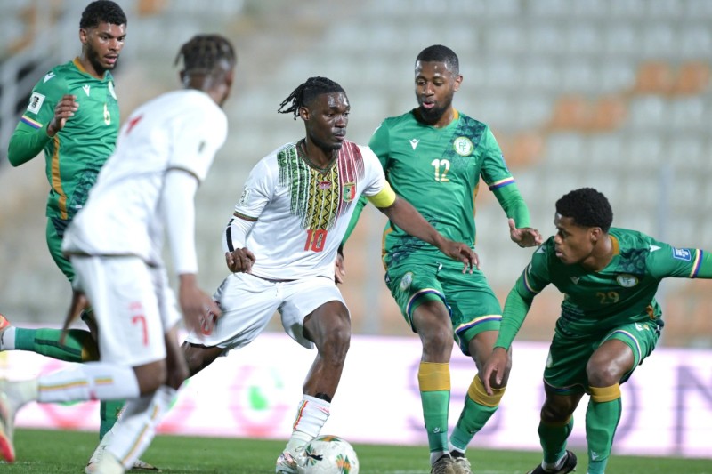 Nhận định, Soi tỷ lệ k&egrave;o Comoros vs Mali 02h00 ng&agrave;y 30/12: V&eacute; tứ kết cho Mali - Ảnh 1