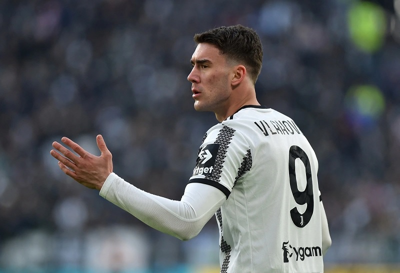 Bản tin Liverpool 30/12: The Kop vấp đối thủ cứng vụ Vlahovic, HLV Slot đ&ograve;i người từ Ajax - Ảnh 2