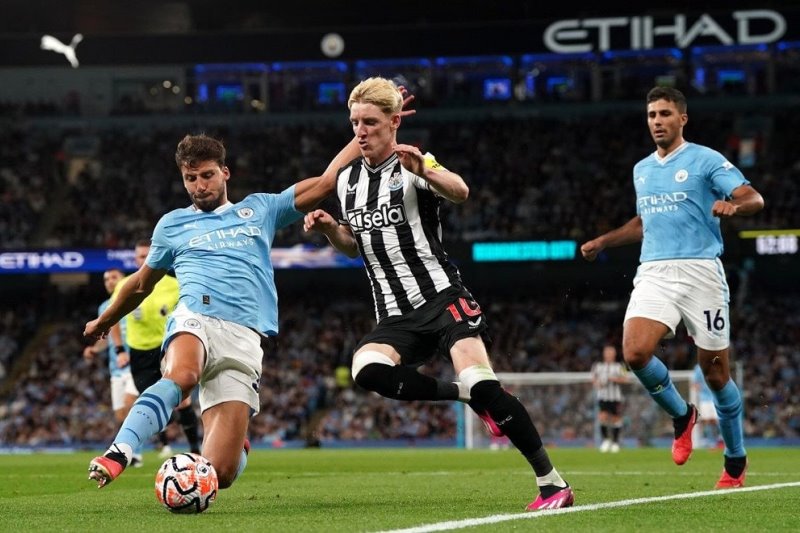 Nhận định, Soi tỷ lệ k&egrave;o Newcastle vs Man City 3h00 ng&agrave;y 14/01: Kh&aacute;ch kh&oacute; thắng - Ảnh 1