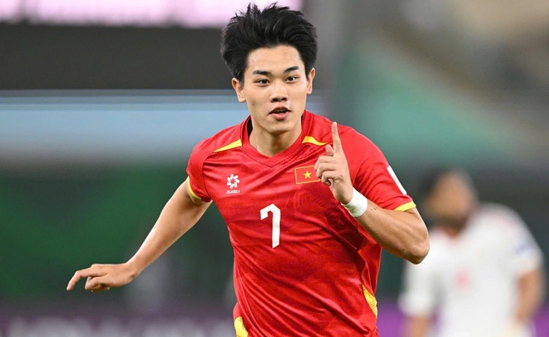 Đ&igrave;nh Bắc tiết lộ về chấn thương sau khi x&eacute; lưới UAE, ai nghe cũng giật m&igrave;nh - Ảnh 2