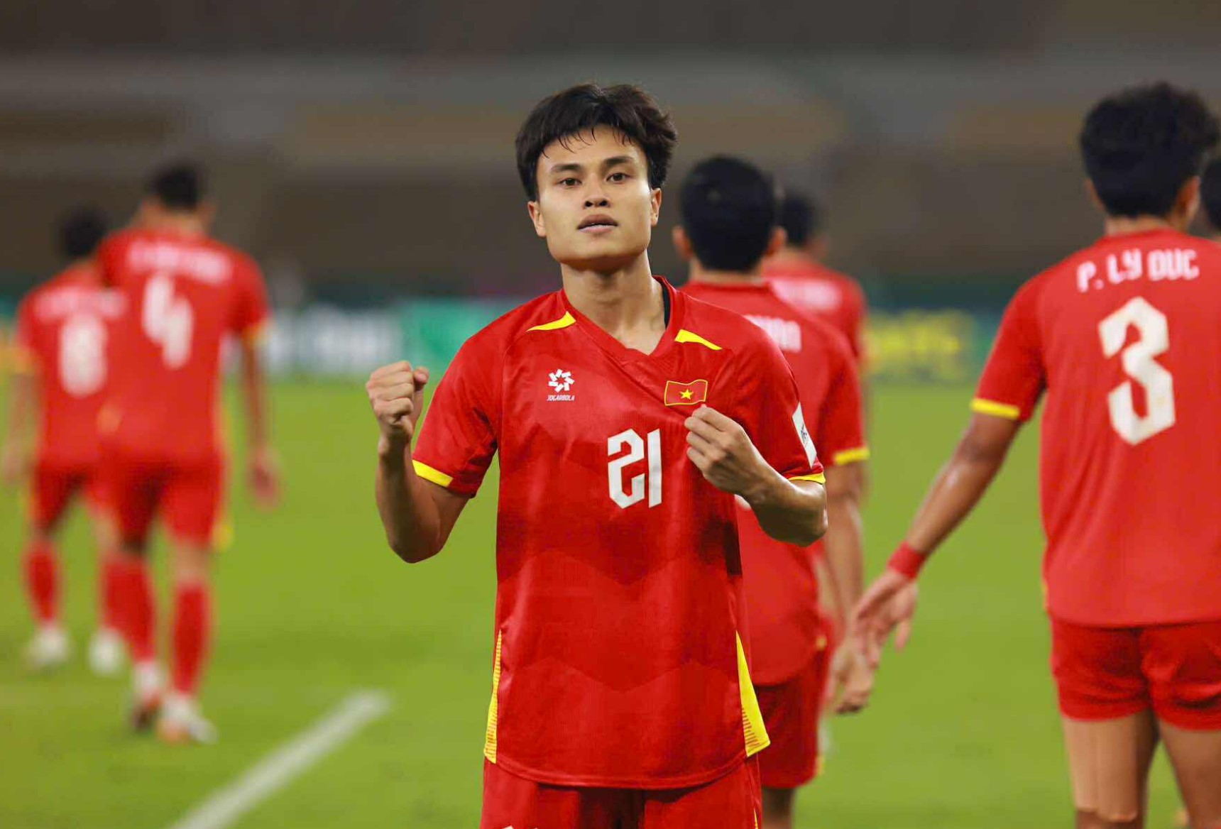 Ghi b&agrave;n kết liễu U23 UAE, Minh Ph&uacute;c ph&aacute; lu&ocirc;n c&aacute;i &lsquo;dớp&rsquo; độc dị đeo b&aacute;m Việt Nam 3 giải đấu li&ecirc;n tiếp - Ảnh 1