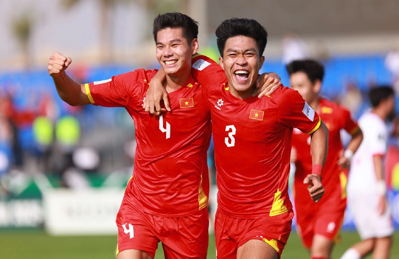 Hai c&aacute;i t&ecirc;n thay Hiểu Minh - L&yacute; Đức lộ diện, fan Việt nghe xong c&agrave;ng lo - Ảnh 1