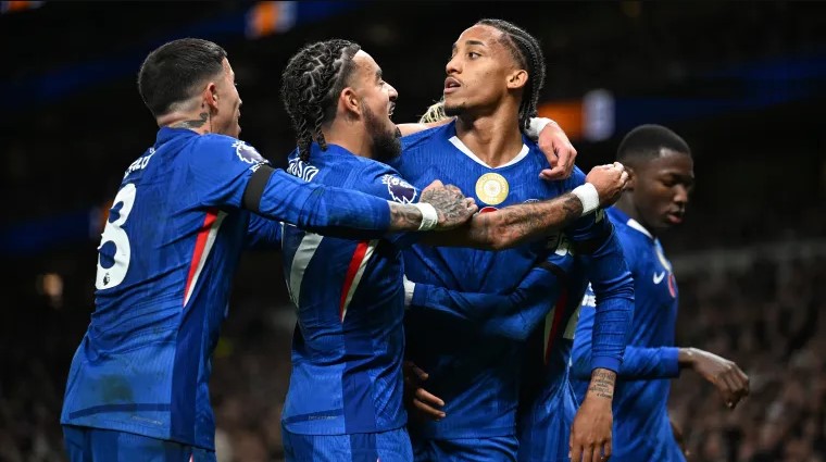 Soi k&egrave;o phạt g&oacute;c Napoli vs Chelsea, 3h00 ng&agrave;y 29/1 - Ảnh 1