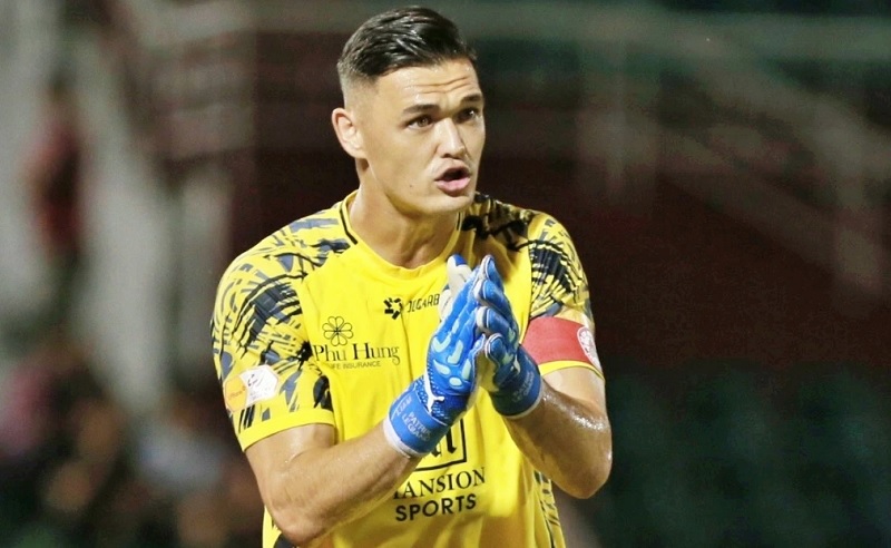 Tuyển Việt Nam đ&oacute;n tin vui: th&ecirc;m một ng&ocirc;i sao Việt kiều ch&iacute;nh thức c&oacute; quốc tịch! - Ảnh 1