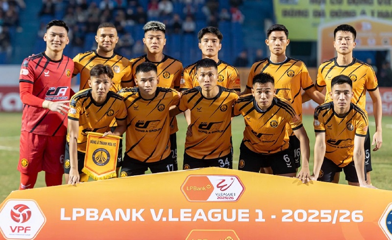 Sở VH-TT-DL kh&ocirc;ng cấp 1 đồng, cầu thủ Thanh H&oacute;a đồng loạt l&agrave;m 1 điều để CLB tr&aacute;nh bị &lsquo;r&uacute;t ống thở&rsquo; giữa chừng - Ảnh 1