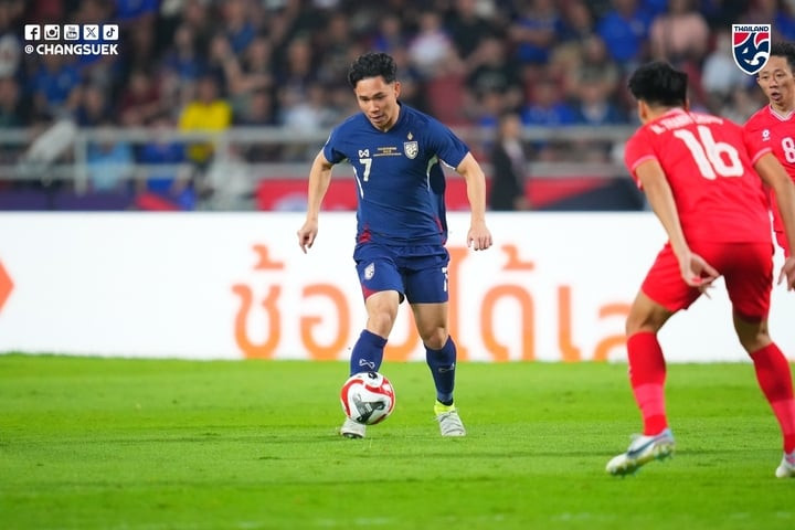 HLV chơi xấu với tuyển Việt Nam nhận c&aacute;i kết th&ecirc; thảm tại Th&aacute;i Lan - Ảnh 3