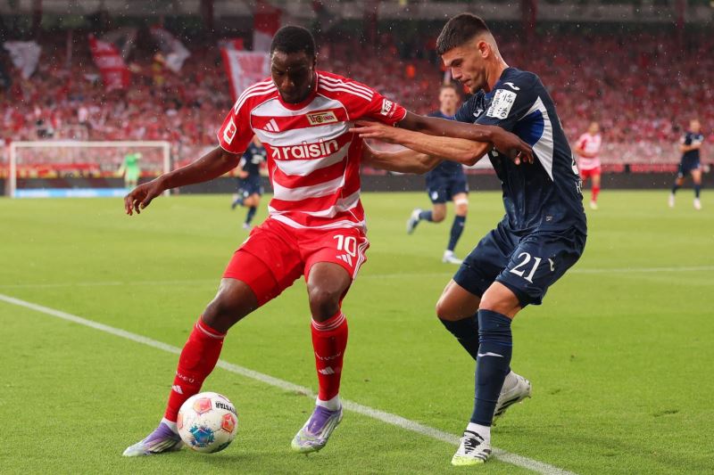 Nhận định, Soi tỷ lệ k&egrave;o Union Berlin vs Frankfurt 02h30 ng&agrave;y 07/02: H&ograve;a l&agrave; đẹp - Ảnh 1