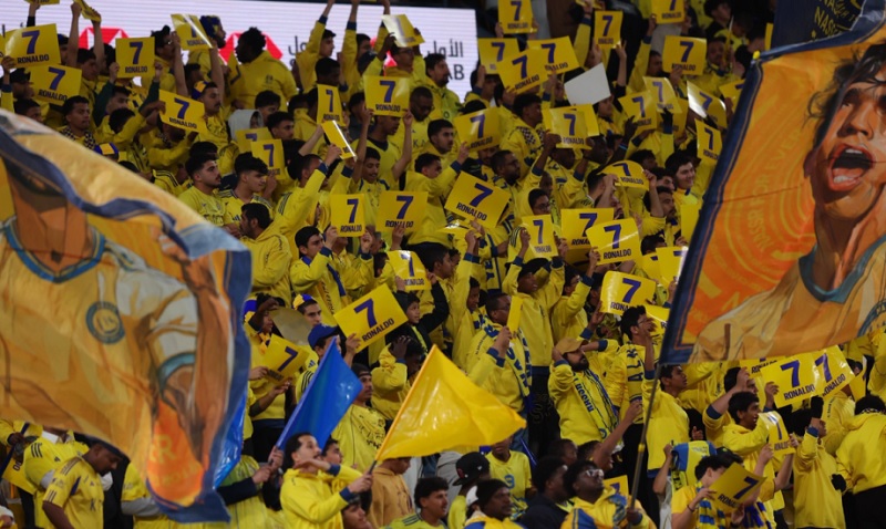 Ronaldo lần thứ 2 từ chối ra s&acirc;n, phản ứng của CĐV Al Nassr khiến tất cả bất ngờ - Ảnh 1