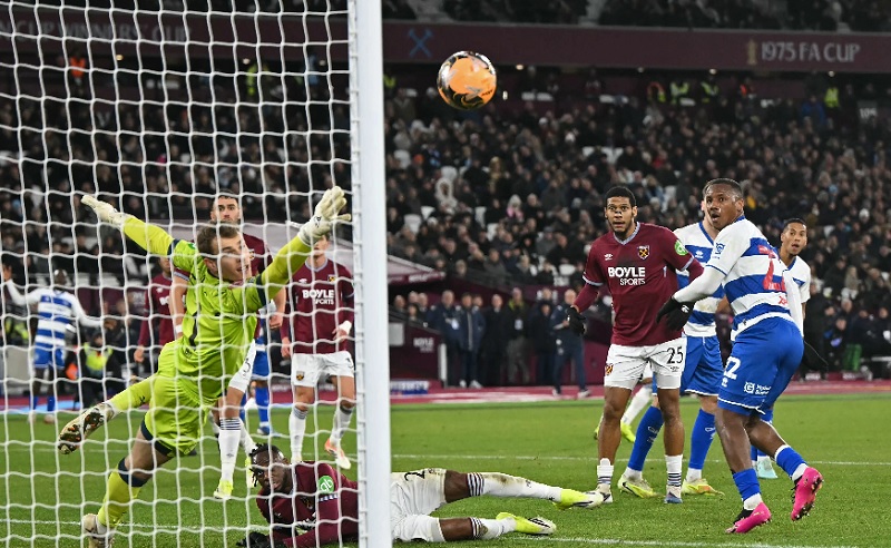 Nhận định, Soi tỷ lệ k&egrave;o Burton vs West Ham 19h15 ng&agrave;y 14/2: Kh&ocirc;ng c&oacute; bất ngờ  - Ảnh 1