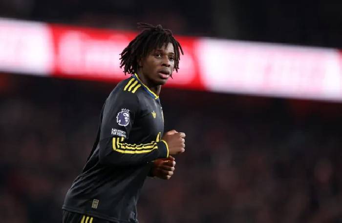 M.U nhận tin dữ từ trụ cột: Một cầu thủ phong độ cao dính chấn thương!