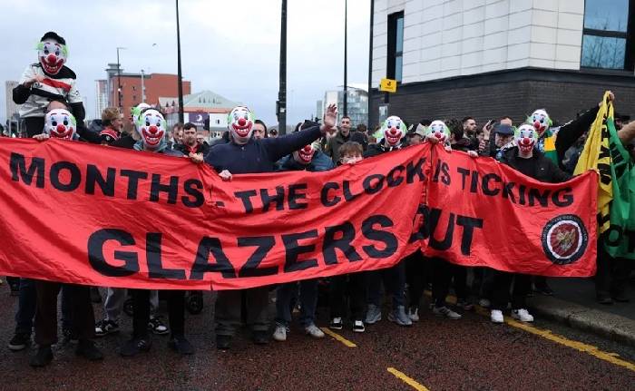 M.U thăng hoa, cổ động viên vẫn biểu tình phản đối vì lý do bất ngờ