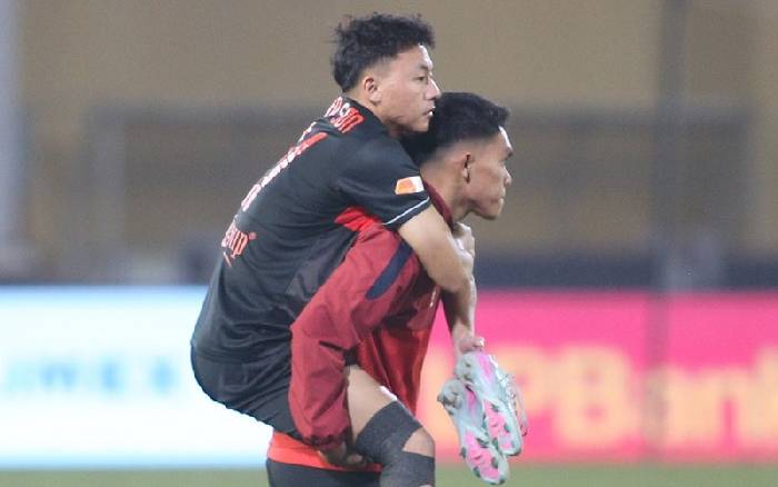 Thái Sơn chốt mổ dây chằng tại ‘địa chỉ’ đặc biệt, nơi từng chữa trị loạt sao U23 và ĐTQG