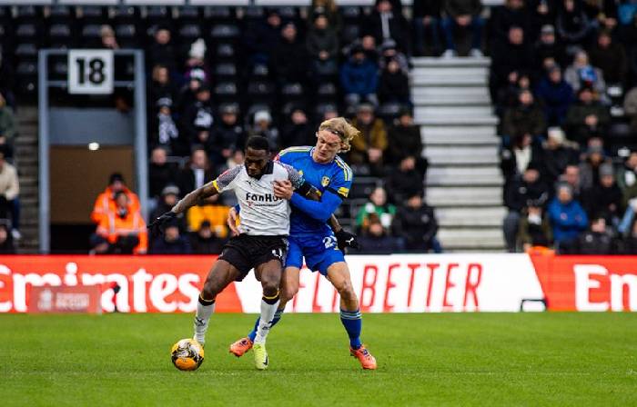 Nhận định, Soi tỷ lệ kèo Birmingham vs Leeds 19h00 ngày 15/12: Đẳng cấp Ngoại hạng Anh 